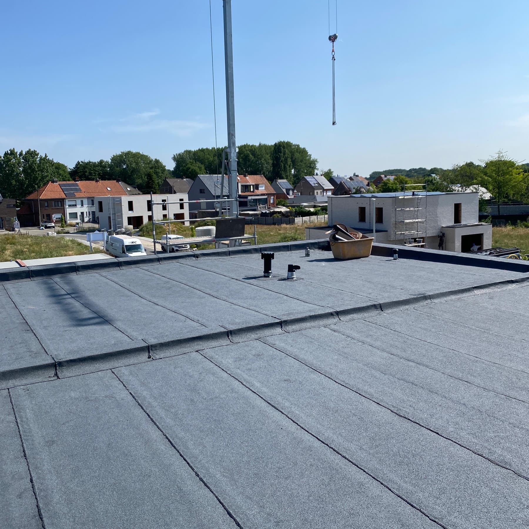 Nieuwbouw plat dak gezinswoning